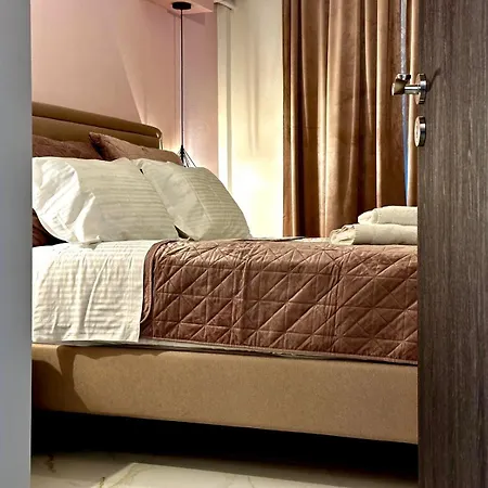 Elephant * カヴァラ